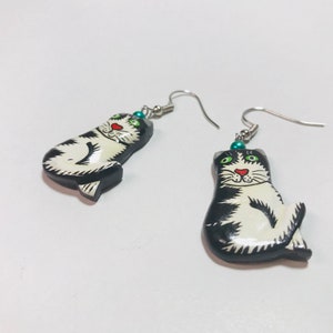 Vintage painted balsam wood cat earrings image 2