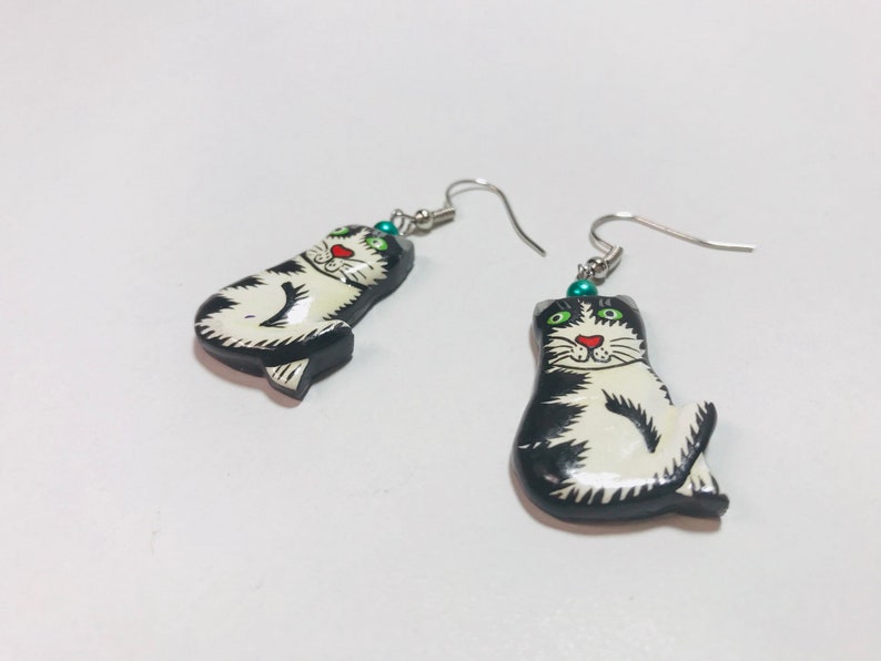 Vintage painted balsam wood cat earrings image 2