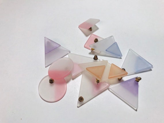 Vintage 1980s frosted pastel geometric earrings - image 9