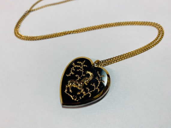 Vintage Glass Heart Zodiac Necklace DEADSTOCK Cap… - image 4