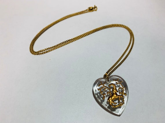 Vintage Glass Heart Zodiac Necklace DEADSTOCK Cap… - image 3