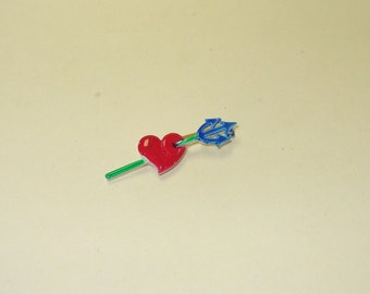 Vintage 80s Metal Heart-Poon Pin Brooch DEADSTOCK