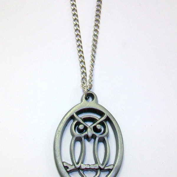 Vintage Silver-Tone Owl Necklace DEADSTOCK