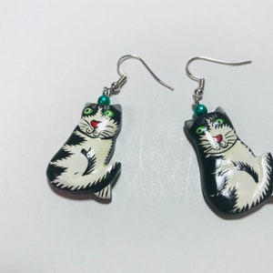 Vintage painted balsam wood cat earrings