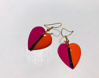 Vintage 1980s heart shaped metal earrings