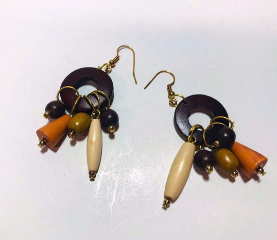 Vintage 1980s wooden bead dangle earrings - image 1