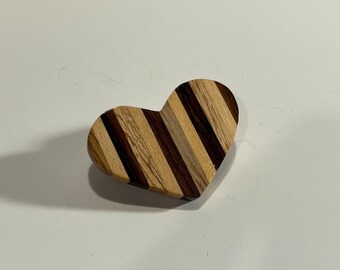 Vintage 1980s wooden heart pin brooch