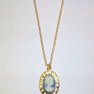 Vintage Cameo Necklace image 2