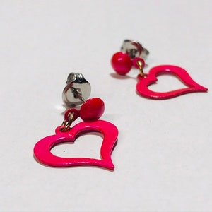 Vintage 1980s iridescent hot pink heart earrings image 2