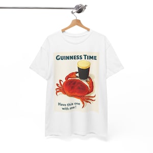 T-shirt d'affiche de crabe Guinness Time | T-shirt graphique bière rétro image 1