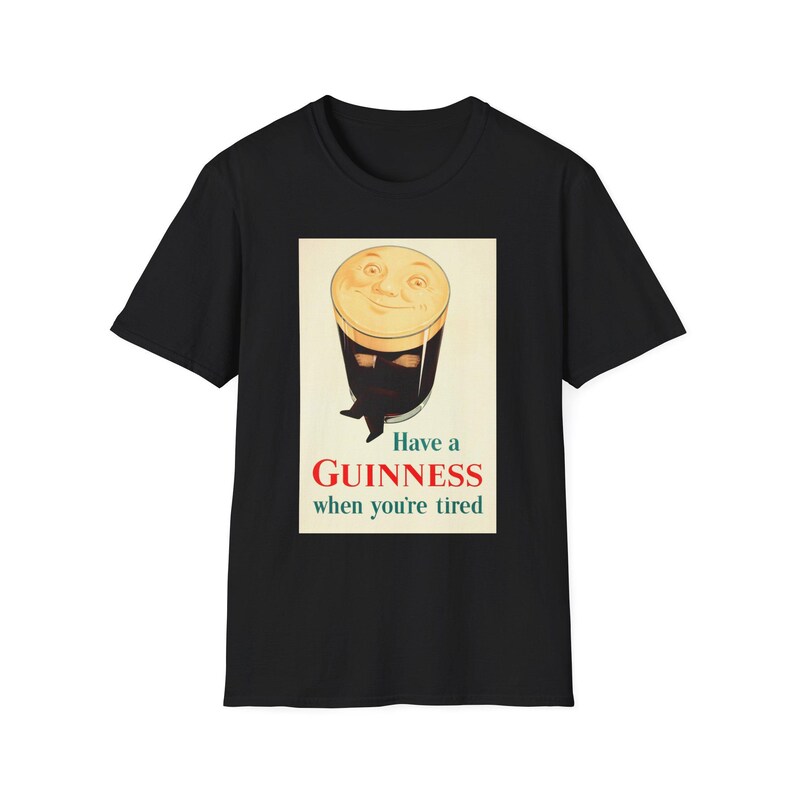 Camiseta "Tómate una Guinness cuando estés cansado" / Camiseta con póster de cerveza vintage imagen 2