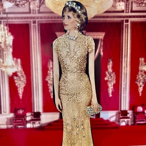 Miniature Princess cutout