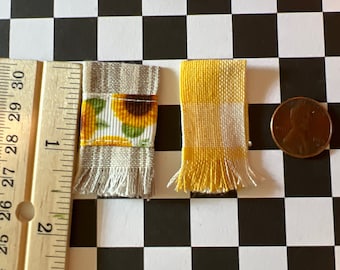 Miniature towels