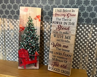 Miniature Christmas decorations