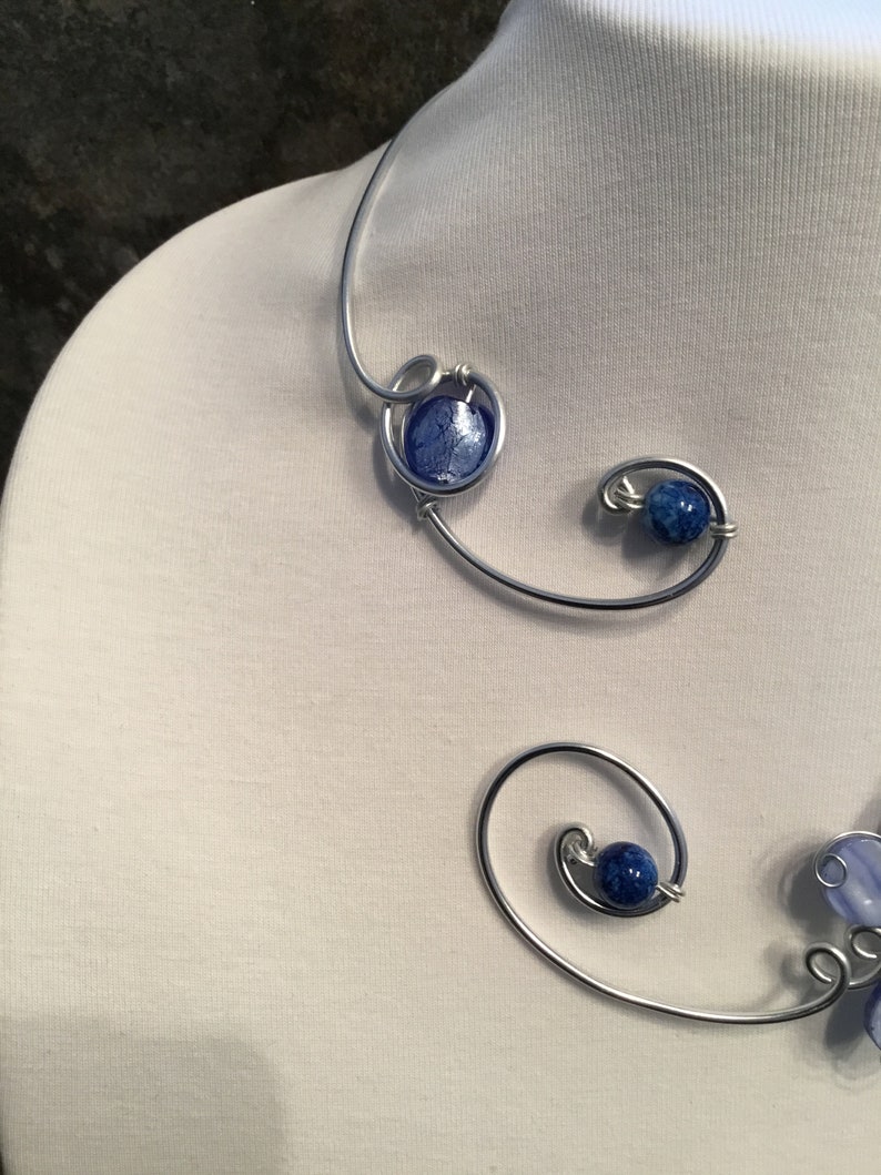 Stylish jewelry Open front necklace BLUE BUTTERFLY NECKLACE Butterfly necklace Aluminium wire necklace Jean blue jewelry