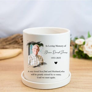 In Loving Memory, Personalized Memorial Gifts, In Loving Memory Personalized Memorial Outdoor Flower Pot,  Custom Sympathy Gift,Gift For Mom