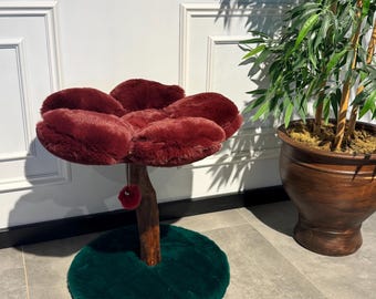 Modern Red Flower Cat Tree