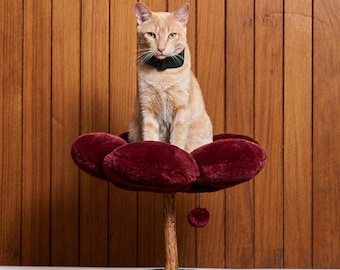 Floral Cat Tree: Natural Wood Cat Furniture for Large Cats