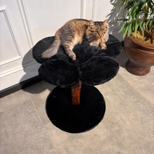 黒花柄キャットツリー - 大型猫用ベッドとおもちゃ付きキャットファニチャー - 猫好きの方へのギフトに最適