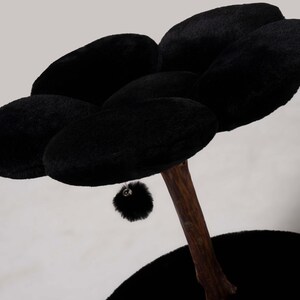Black floral pattern cat tower for large cats