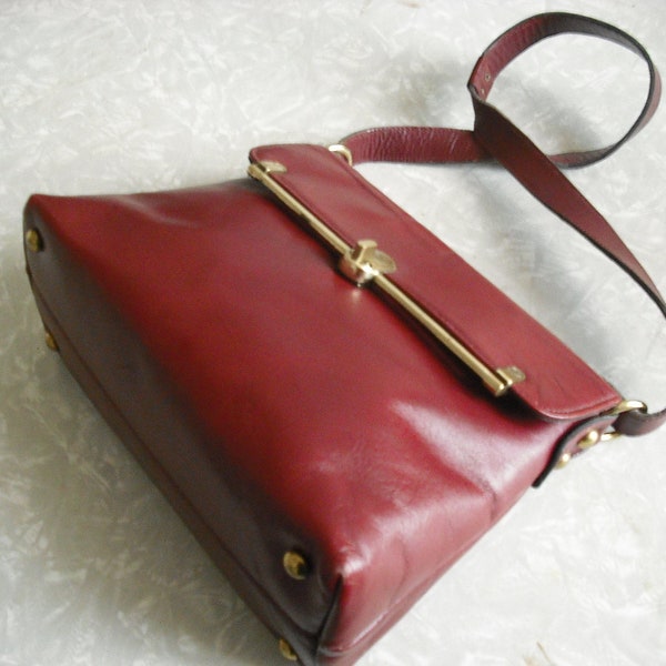 Vintage Etienne Aigner Handbag Purse 1970 Oxblood