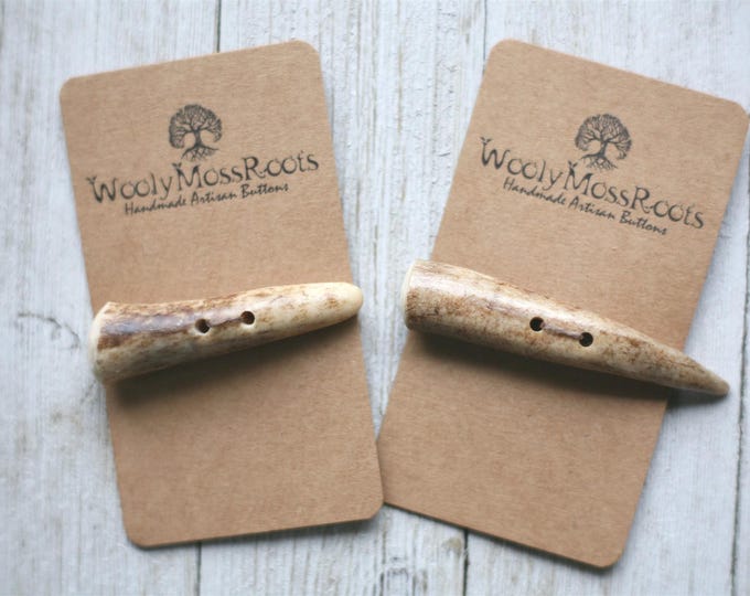 2 Toggle Buttons in Shed Deer Antler