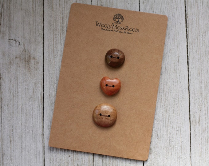 Handmade Button Mix {3 Buttons}