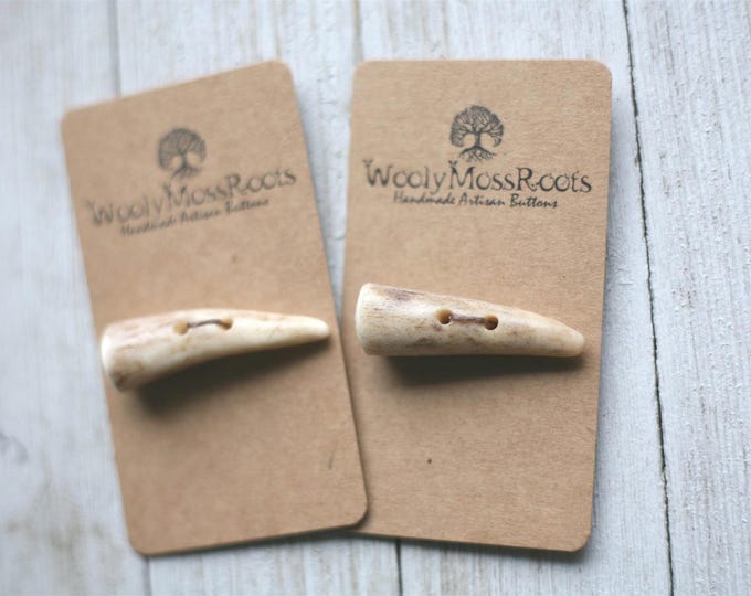 2 Toggle Buttons in Shed Deer Antler
