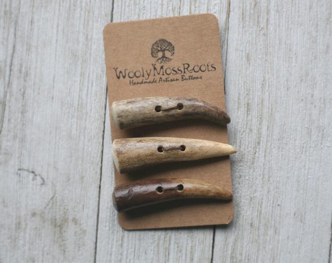 3 Toggle Buttons in Shed Deer Antler {Button Mix}