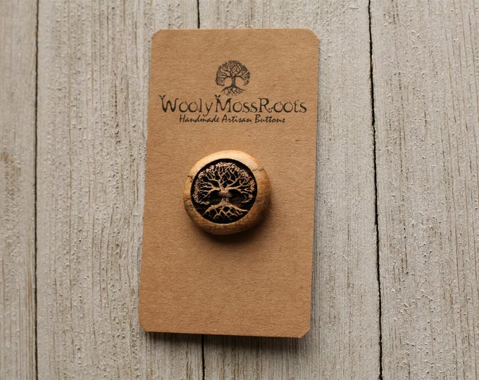Tree Button in Oregon Myrtlewood {1"}
