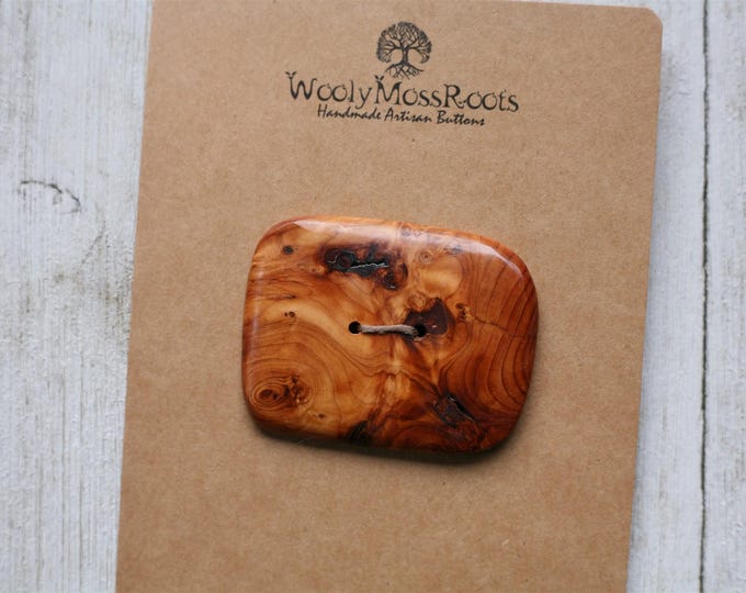 Large Button in Oregon Yew Wood {2.25"}