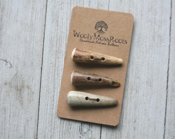 3 Toggle Buttons in Shed Deer Antler {Button Mix}