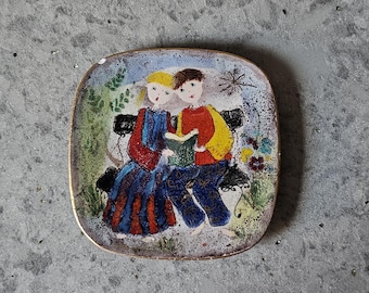 Vintage Zaramella Plate: Sweethearts Reading Poe on a Bench, Saks Fifth Avenue