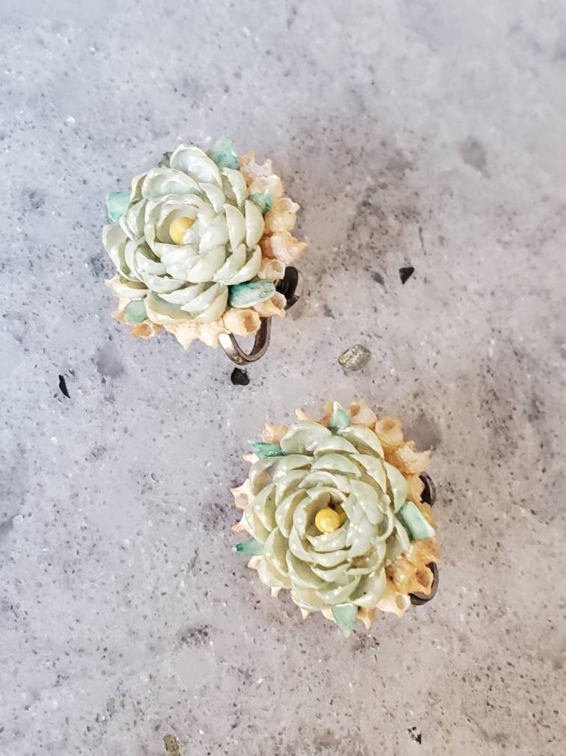 Vintage Pale Blue Shell Floral Screw Back Earrings