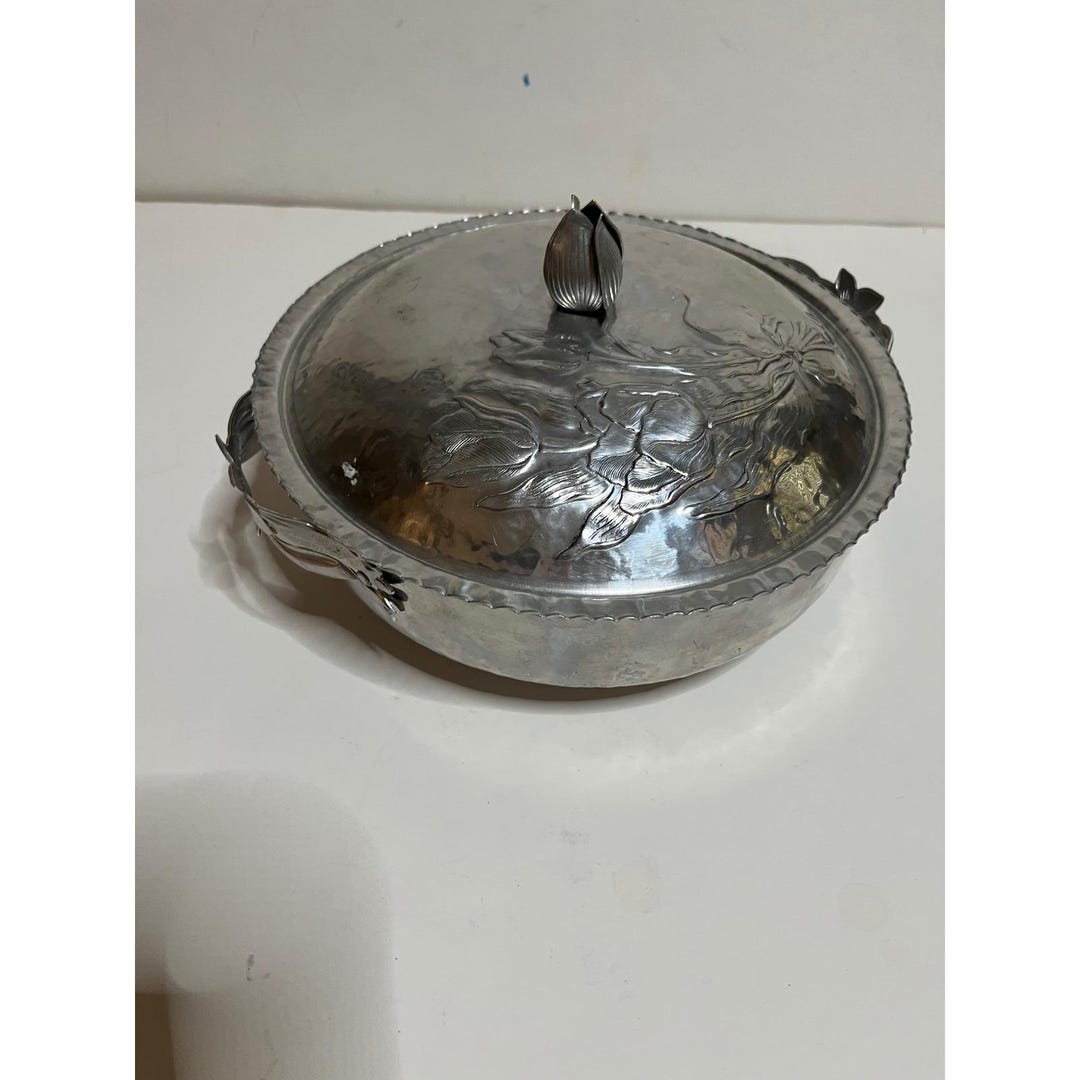 Vtg 1940s Rodney Kent Hammered Aluminum Covered Tulip Casserole Dish ...