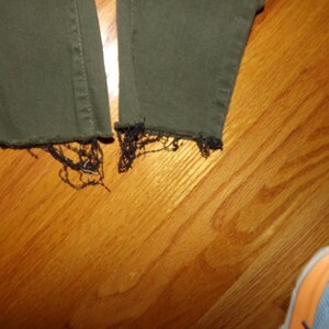 vintage Free People, legging à enfiler vert armée ourlets effilochés S EUC image 4