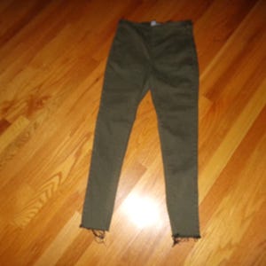 vintage Free People, legging à enfiler vert armée ourlets effilochés S EUC image 1