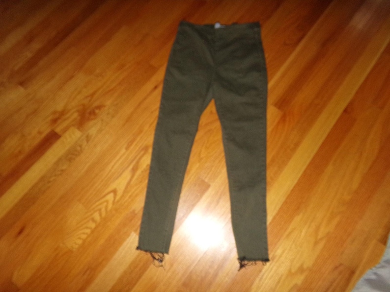vintage Free People, legging à enfiler vert armée ourlets effilochés S EUC image 1