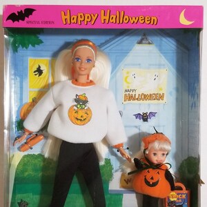 happy halloween barbie and kelly
