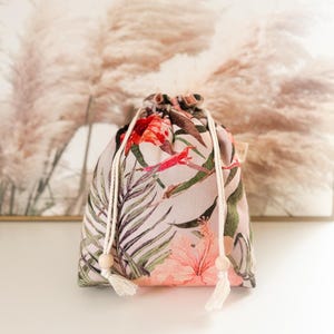 Draw string project bag for knitting and crocheting - woven cotton - size S with divided pockets