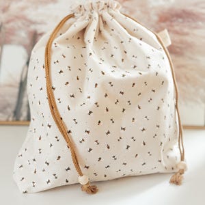Draw string project bag for knitting and crocheting - size L with divided pockets