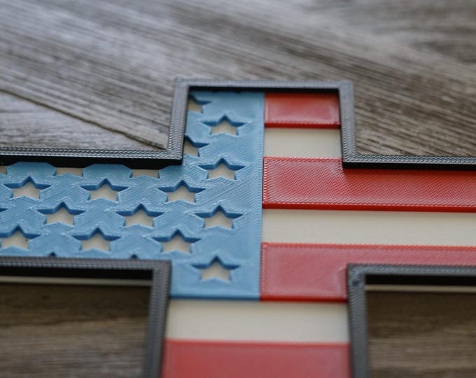 American Flag Cross: Patriotic Wall Art, USA Home Decor (5x6.5 inch)