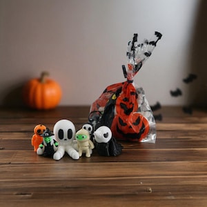 Pacchetto flessibile di Halloween / Giocattoli articolati a forma di zucca, fantasma, corvo, ragno, scheletro e mummia / Bomboniere spettrali e premi per la classe