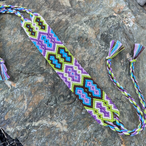 Diamond shaped deals friendship bracelet