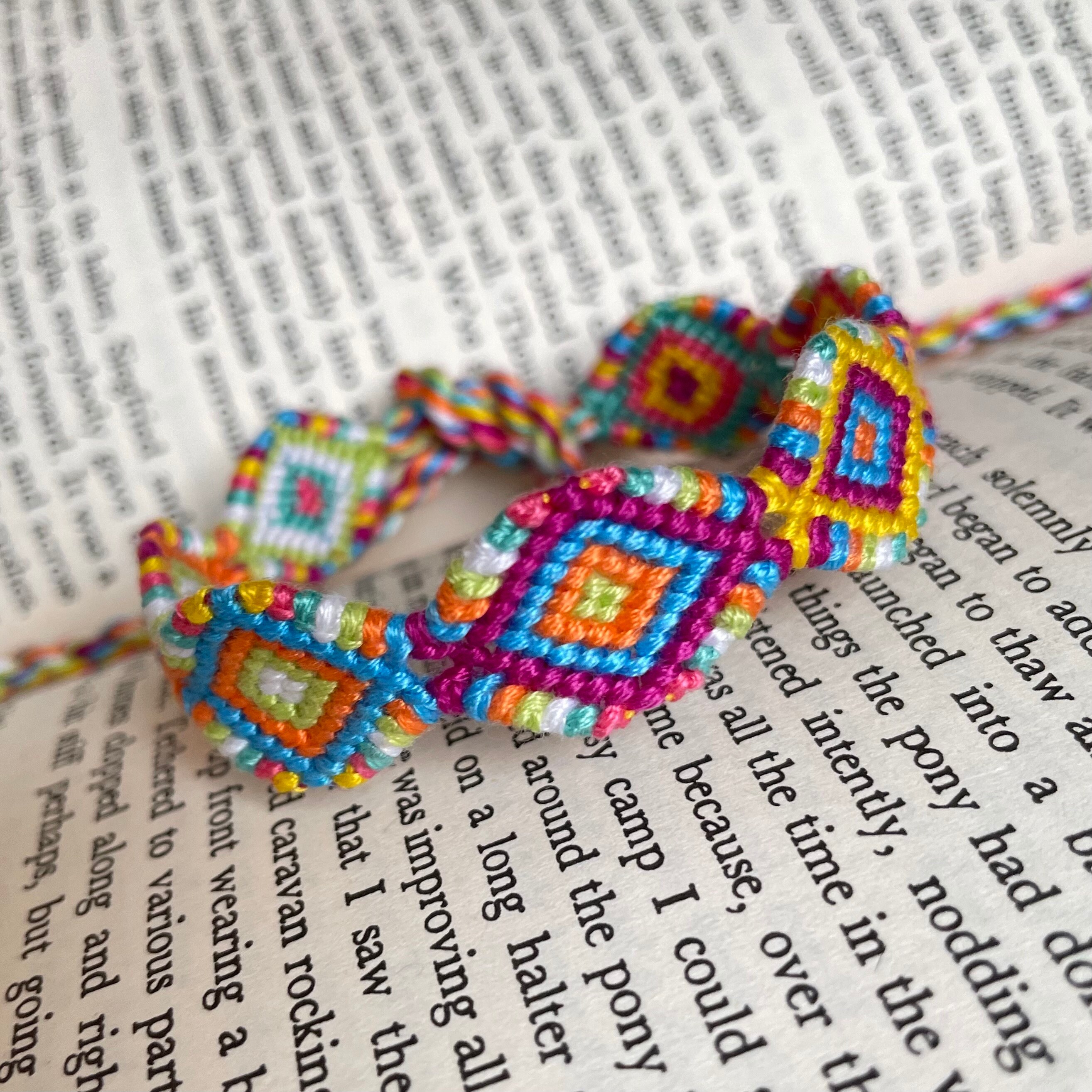 Buy The Beginner's Guide to Friendship Bracelets: Essential Lessons for  Creating Stylish Designs to Wear and Give Book Online at Low Prices in India  | The Beginner's Guide to Friendship Bracelets: Essential