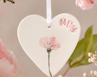 Regalo para mamá - Regalo para nueva mamá - Regalo de agradecimiento para mamá - Corazones de cerámica - Regalo del Día de la Madre para mamá - Corazón personalizado con decoración floral