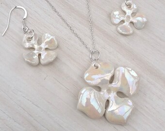 Flower Necklace Birthday Gift for Her - Flower Pendant - Pearl Necklace and Earring Set - Earring and Necklace Set - White Flower Necklace