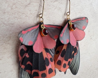 Pendientes de alas de polilla: Seda gótica y cristal, rojo y negro