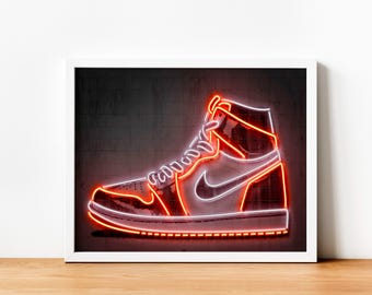 Impresión en lienzo de zapatillas de deporte de neón: arte de pared de estilo urbano: decoración de habitaciones Hypebeast