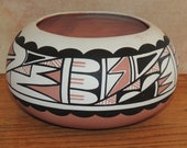 Native American D Sabique JEMEZ Hand Made Pottery Bowl